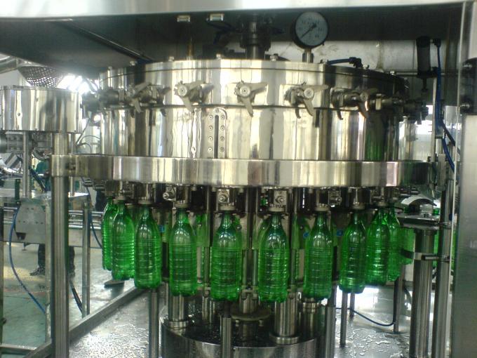 Automatic Glass Bottle Sparkling Water / Soft Drink Filling Machine For PET Bottle 4