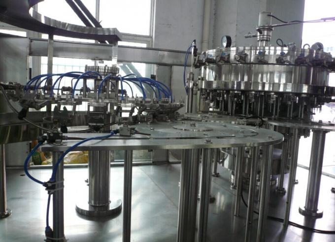 Complete Carbonated Drink Filling Machine / Bottling Juice Equipment 1