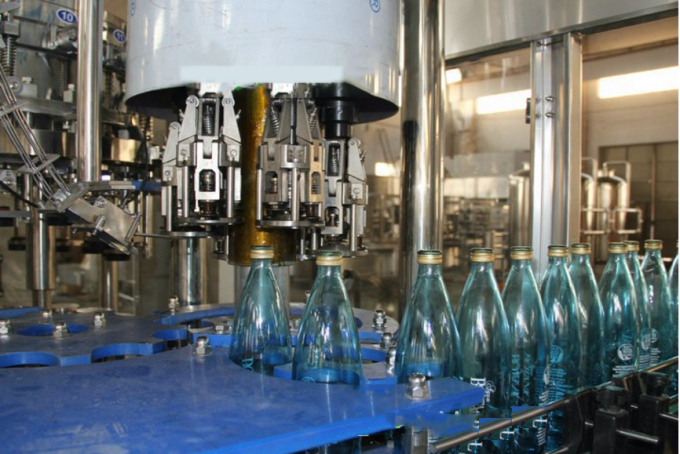 PET Bottle Beverage Filling Machine / Carbonated Drinks Production Lines 5