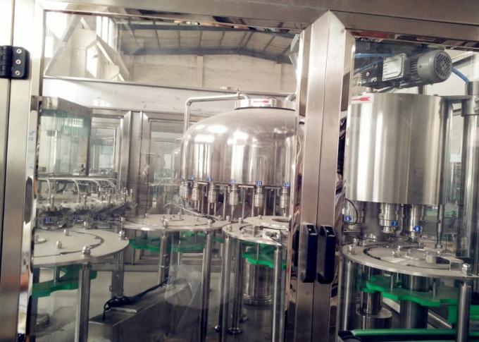 4000p/H - 6000p/H PCL Control Carbonated Drink Filling Machine , CE Certificated 1