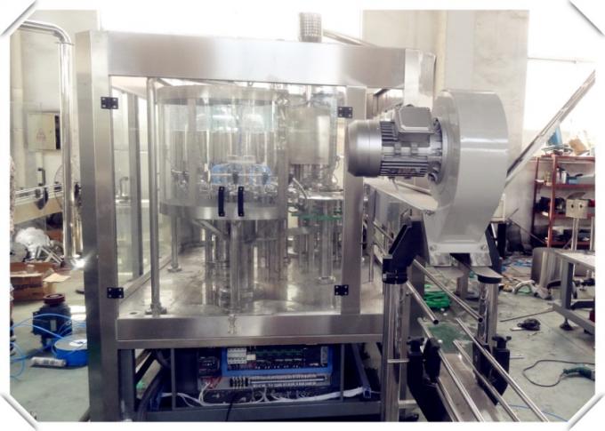 Carbonated Beverage Filling Machine / Beer Filling Machine 4000p/H - 6000p/H Capacity 0