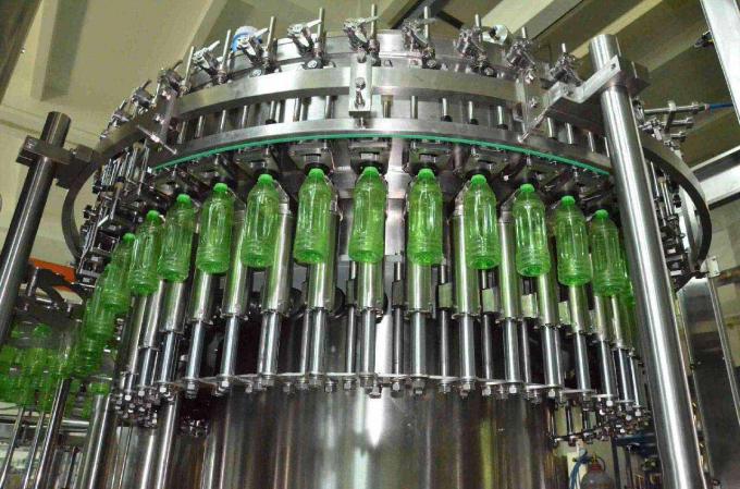 Sparkling Water / Carbonated Beverage Filling Machine For Different Bottles 4