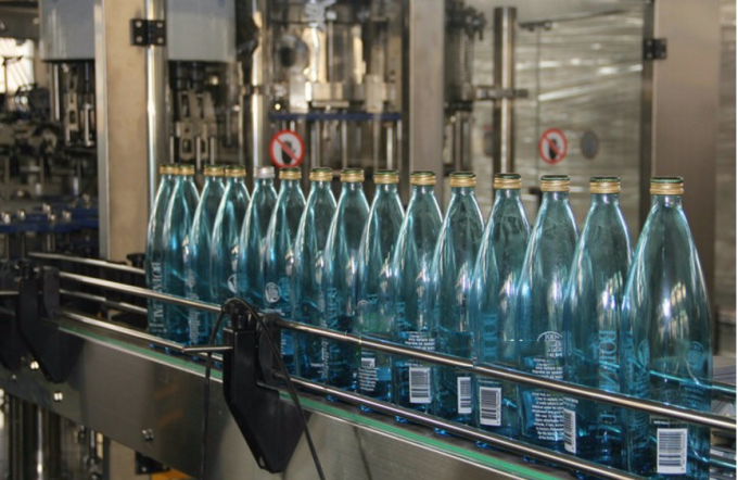 PET Bottle Beverage Filling Machine / Carbonated Drinks Production Lines 6