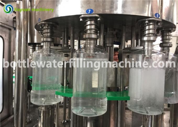 Industrial Electric Water Bottle Filling Machine For Plastic / Glass Bottle 1