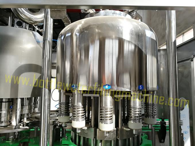 PLC + HMI Control Water Bottle Filling Machine / Automatic Bottle Capper 0