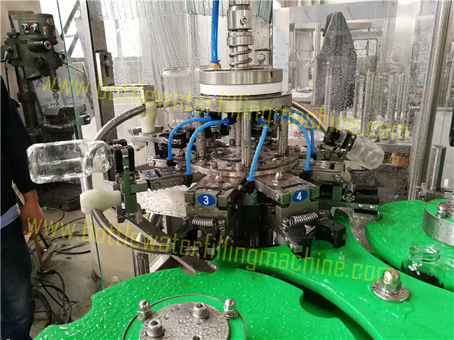 Combined Water Juice And Milk Filling Line , Fruit Juice Glass Bottle Production Line 0