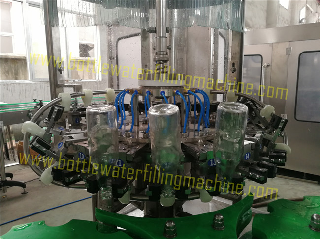 6000B/H Capacity Glass Bottle Non-Carbonated Soft Drinks / Juice Monoblock Filler And Capper 0