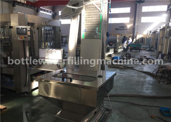 Rotary 3-In-1 Liquid Bottling Filling Line Pure Water Bottle Filling Machine 4.23KW 2