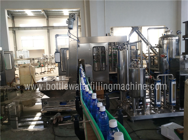 CE SGS Carbonated Drink Filling Machine / Soft Drink , Sparkling Water Bottling Plant 0