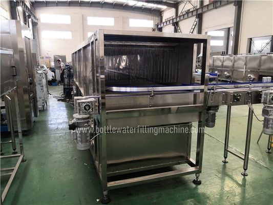 SUS304 12 Heads Aluminium Tin Can Filling Machine Stepless Speed Regulation