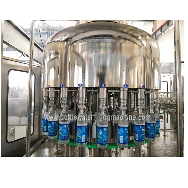 PLC HMI Control Water Bottle Filling Machine For 2502000ml Bottle Size