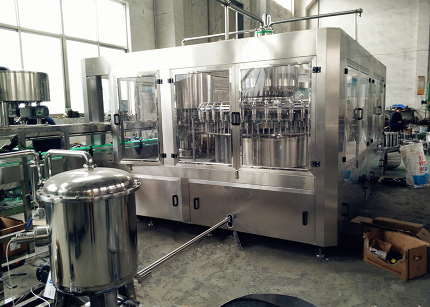 PLC Control Customized Juice Filling Machine, RCGF 18-18-6juice bottling line